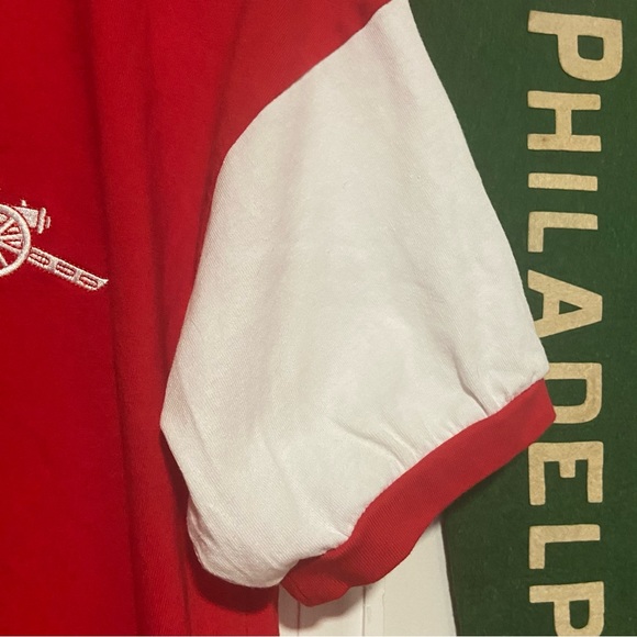 Vintage Mens Medium Red Arsenal Football Club Soccer Teeshirt - Picture 9 of 9